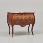 1092 6444 CHEST OF DRAWERS